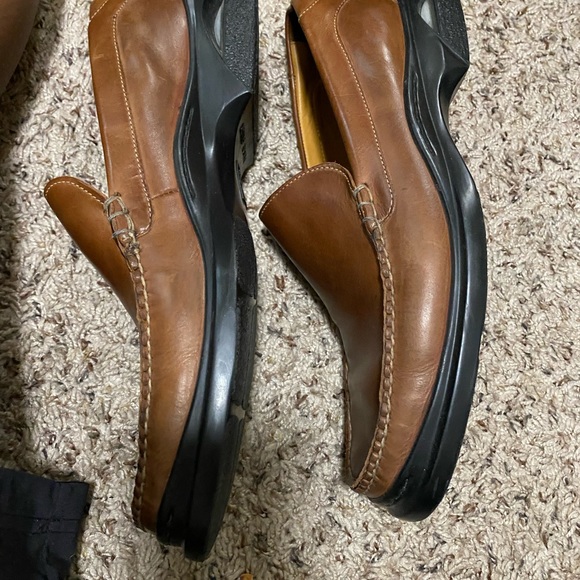 Cole Haan - Picture 2 of 5